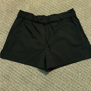 Women’s Black Lululemon Shorts - XL